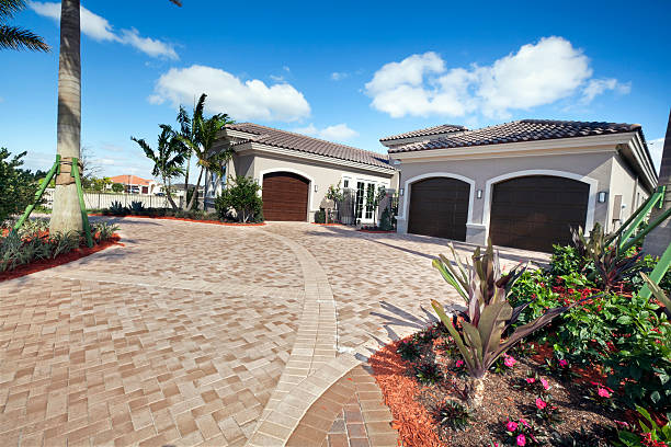 Best Driveway Paving Contractor  in Ferguson, MO